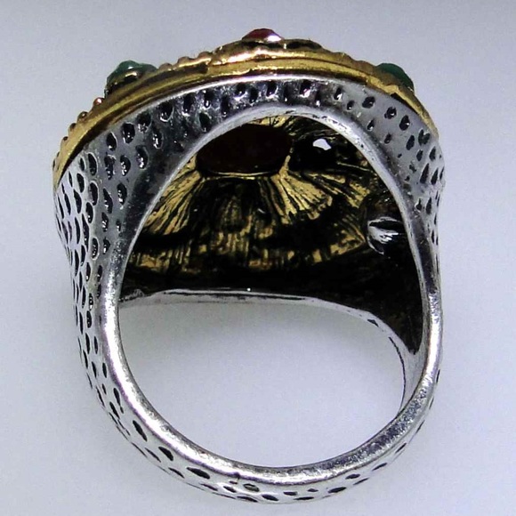 High fashion, ornate ring, NWT size: 7 - Picture 3 of 4